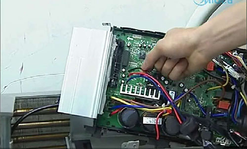 崂山美的空调电话是多少